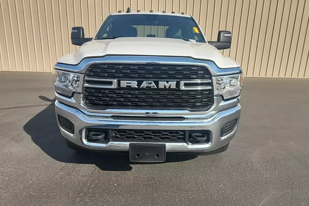 2024 Ram 3500 SLT photo 1