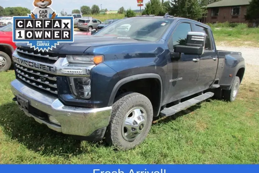 2023 Chevrolet Silverado 3500HD LTZ photo 1