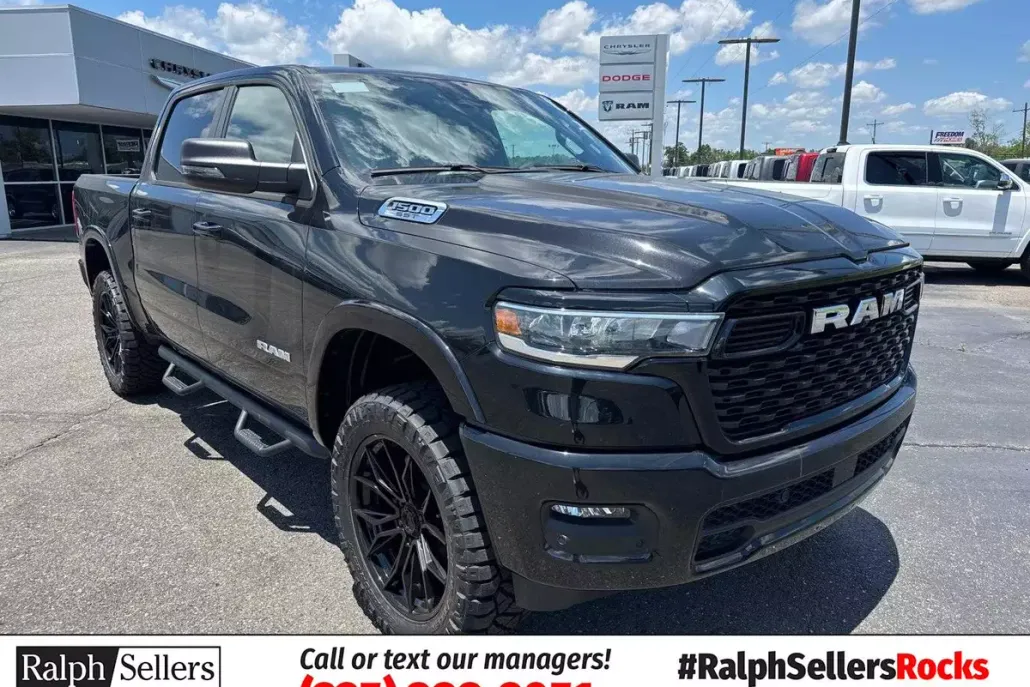 2025 Ram 1500 Big Horn photo 1