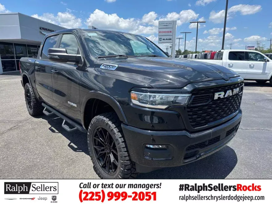2025 Ram 1500 Big Horn photo 1