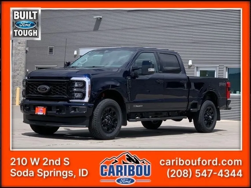 2025 Ford F-350 Platinum photo 1
