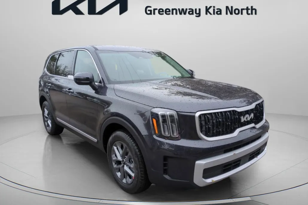 2025 Kia Telluride LX photo 1