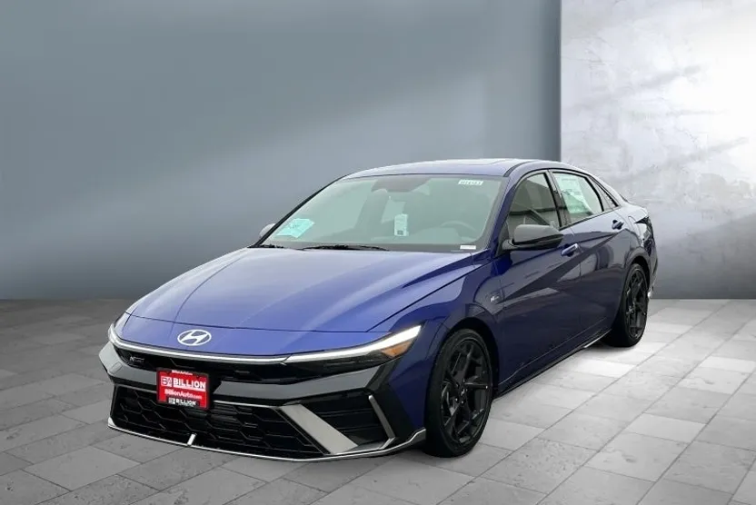 2025 Hyundai Elantra N Line photo 1