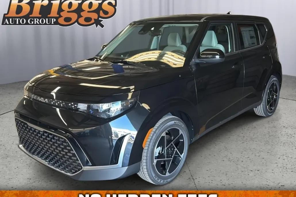 2025 Kia Soul EX photo 1