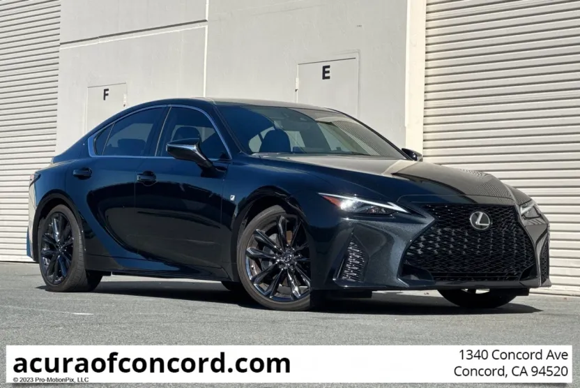 2022 Lexus IS 350 F SPORT photo 1