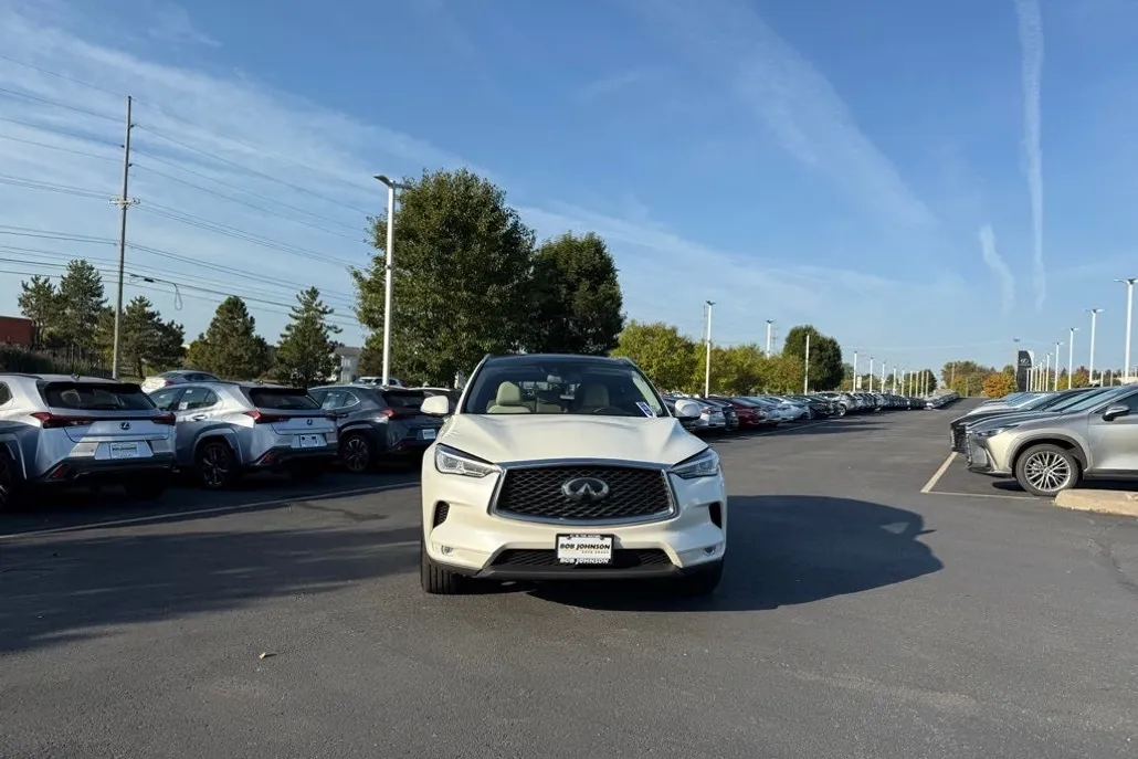 2020 Infiniti QX50 Luxe photo 1