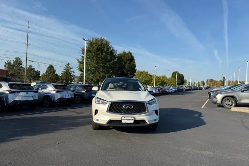 2020 Infiniti QX50 Luxe photo 1