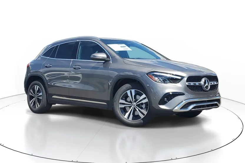 2026 Mercedes Benz GLA 250 photo 1
