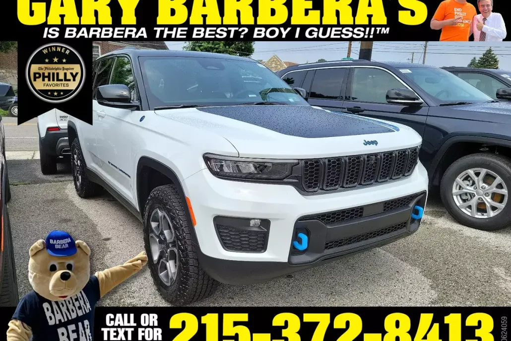 2023 Jeep Cherokee 4xe Trailhawk photo 1