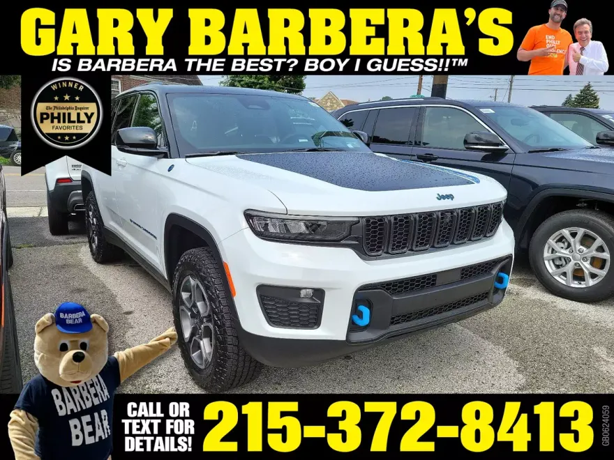 2023 Jeep Cherokee 4xe Trailhawk photo 1