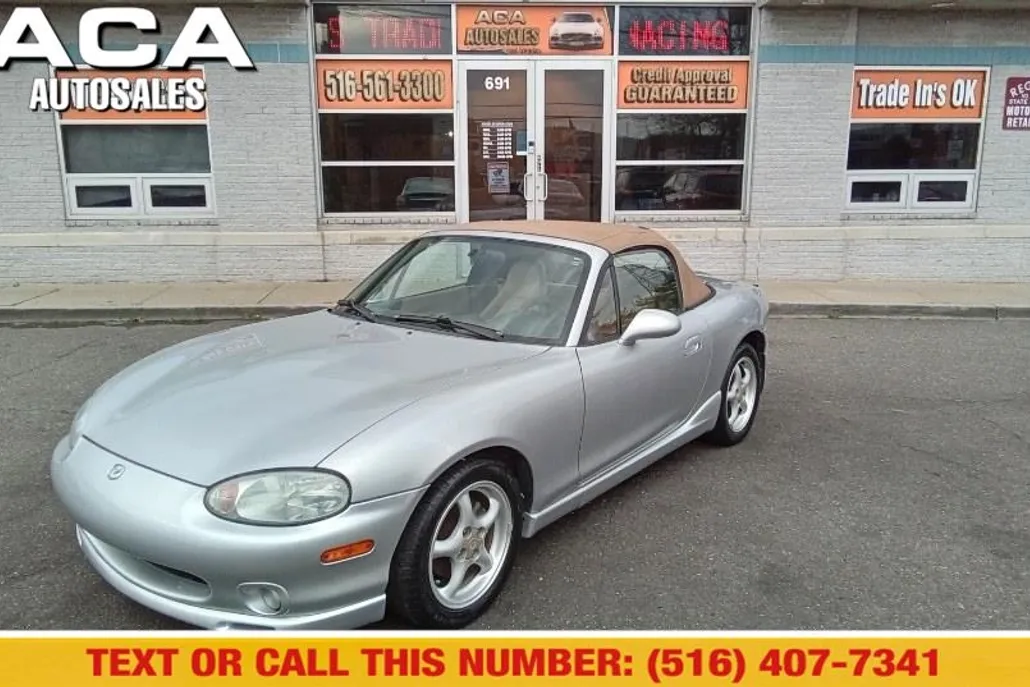 2000 Mazda MX-5 Miata Miata LS photo 1