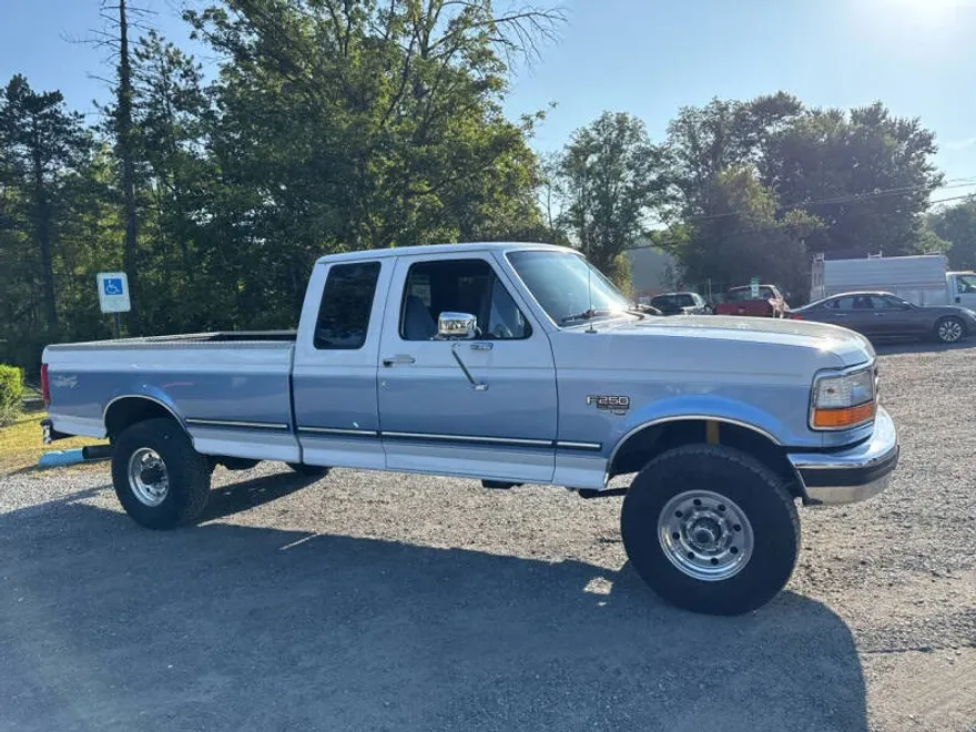 1996 Ford F-250 photo 1