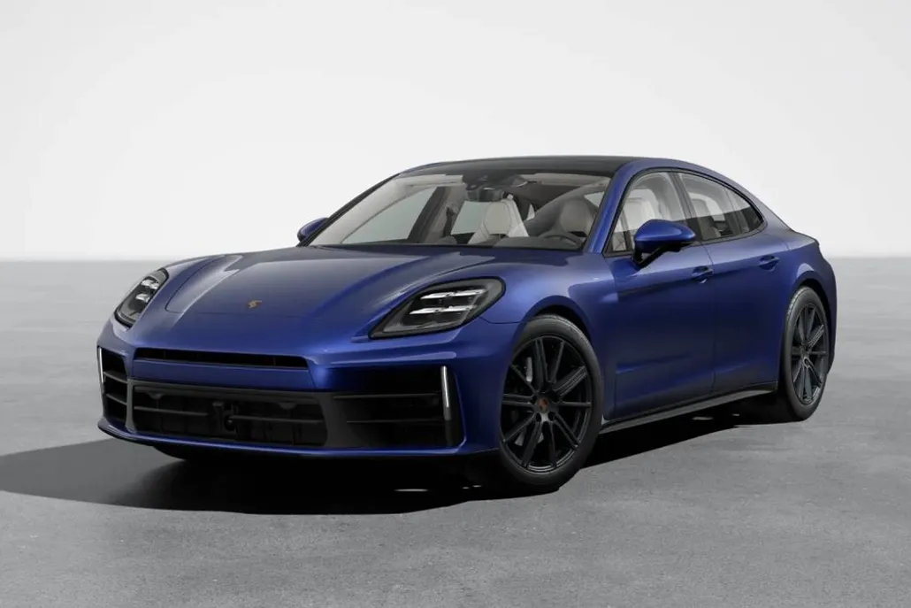 2026 Porsche Panamera 4 photo 1