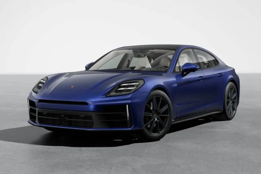 2026 Porsche Panamera 4 photo 1