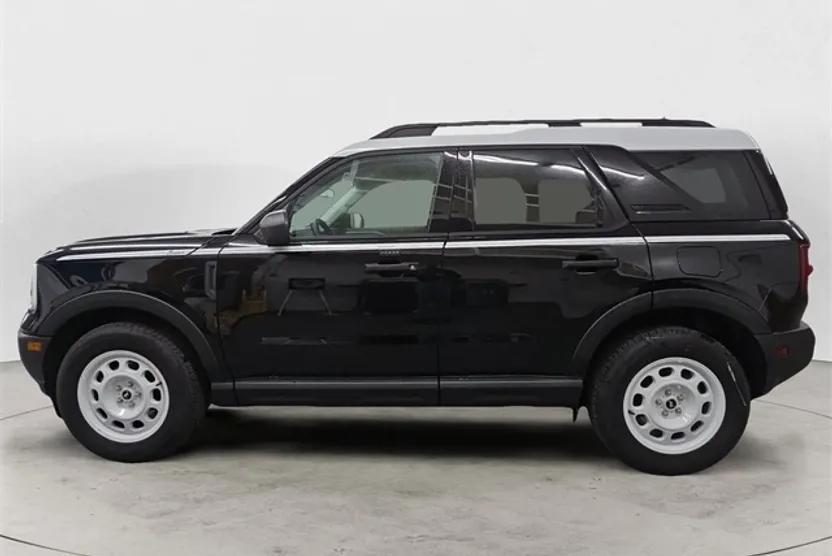 2025 Ford Bronco Sport Heritage photo 1