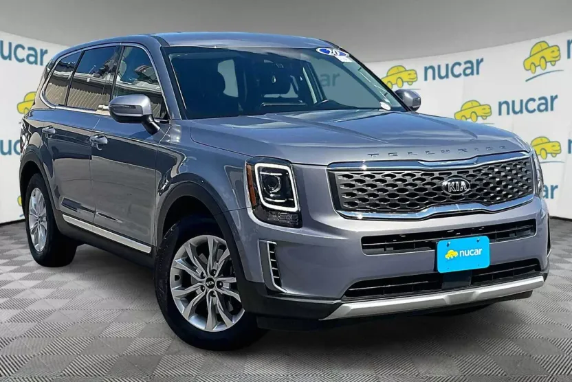 2020 Kia Telluride LX photo 1