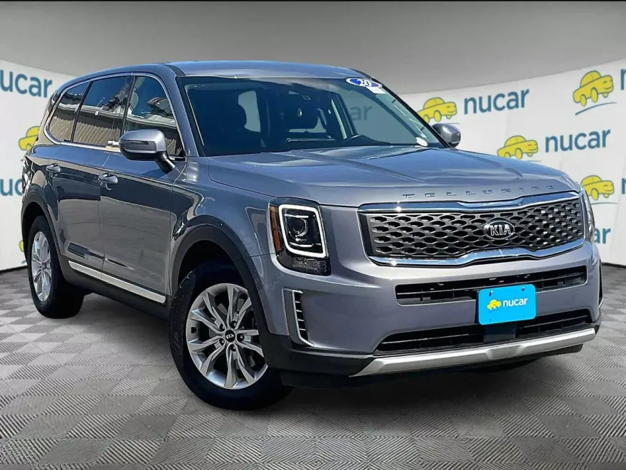2020 Kia Telluride LX photo 1