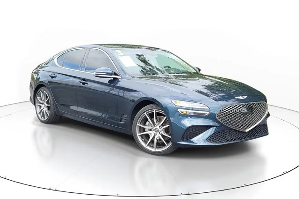 2023 Genesis G70 2.0T photo 1