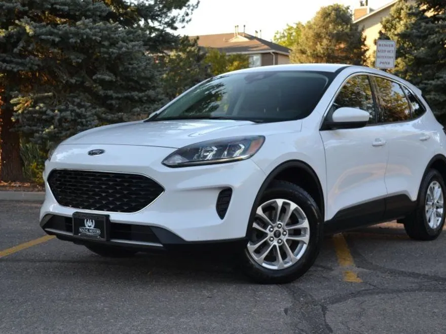 2021 Ford Escape SE photo 1