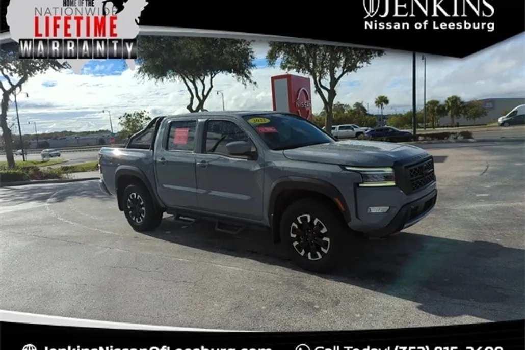 2022 Nissan Frontier PRO-4X photo 1