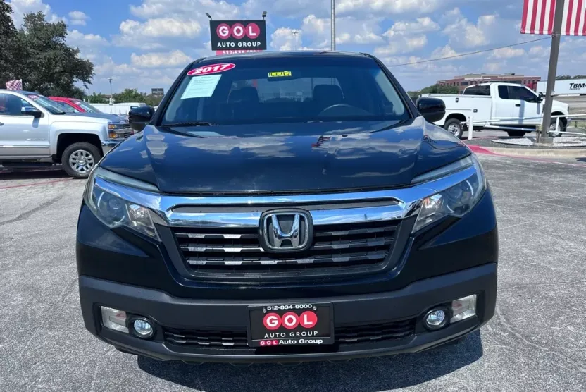 2017 Honda Ridgeline RTL photo 1