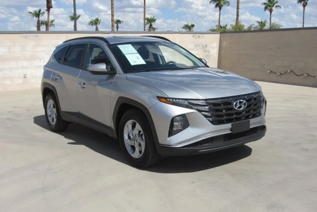 2024 Hyundai Tucson SEL photo 1