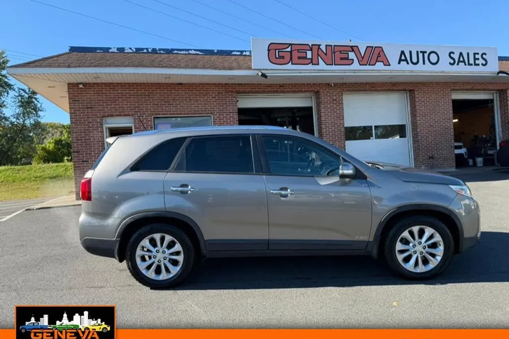 2014 Kia Sorento EX photo 1