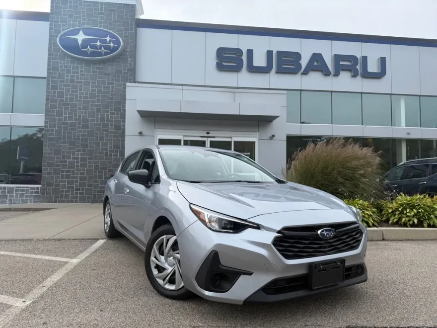 2024 Subaru Impreza Base photo 1