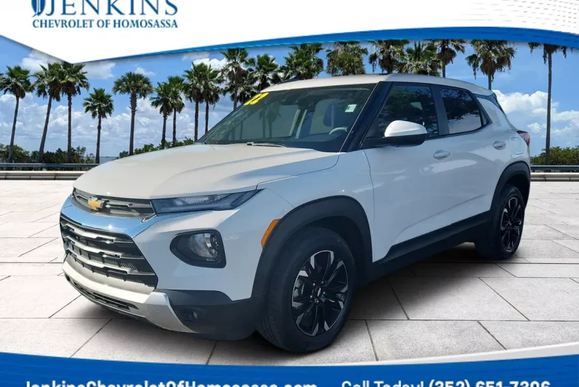 2022 Chevrolet Trailblazer LT photo 1
