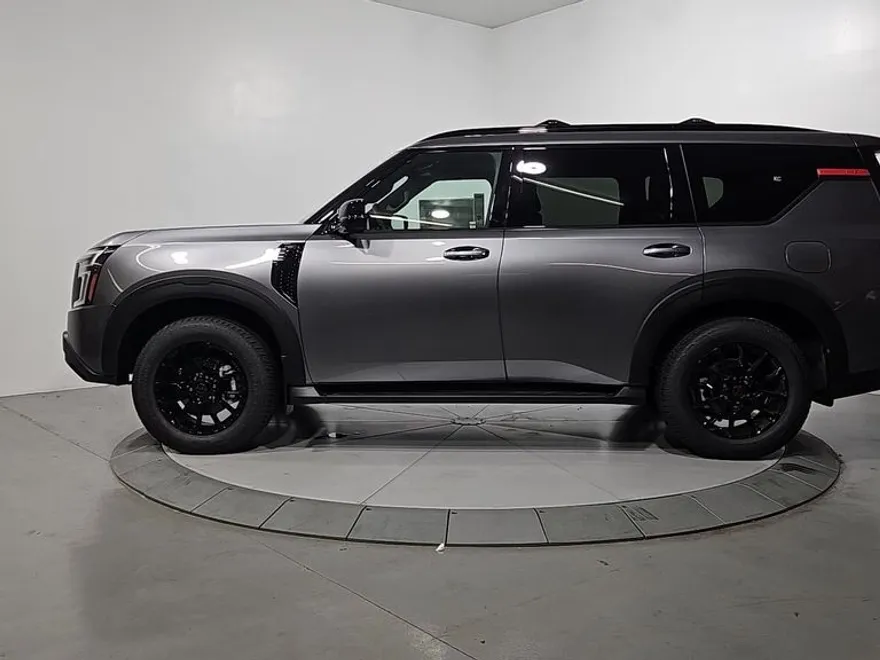 2026 Nissan Armada photo 1