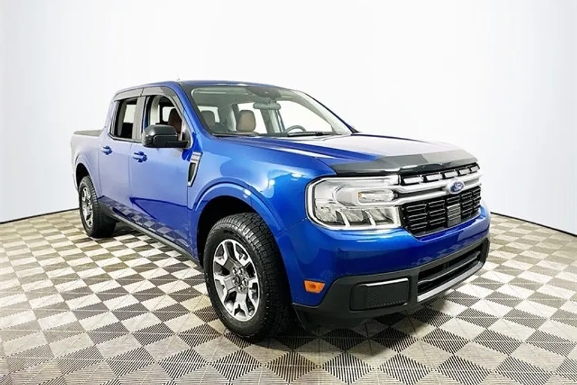 2024 Ford Maverick Lariat photo 1