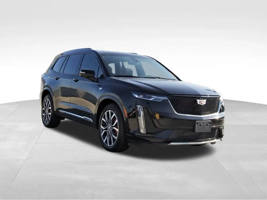 2025 Cadillac XT6 Sport photo 1