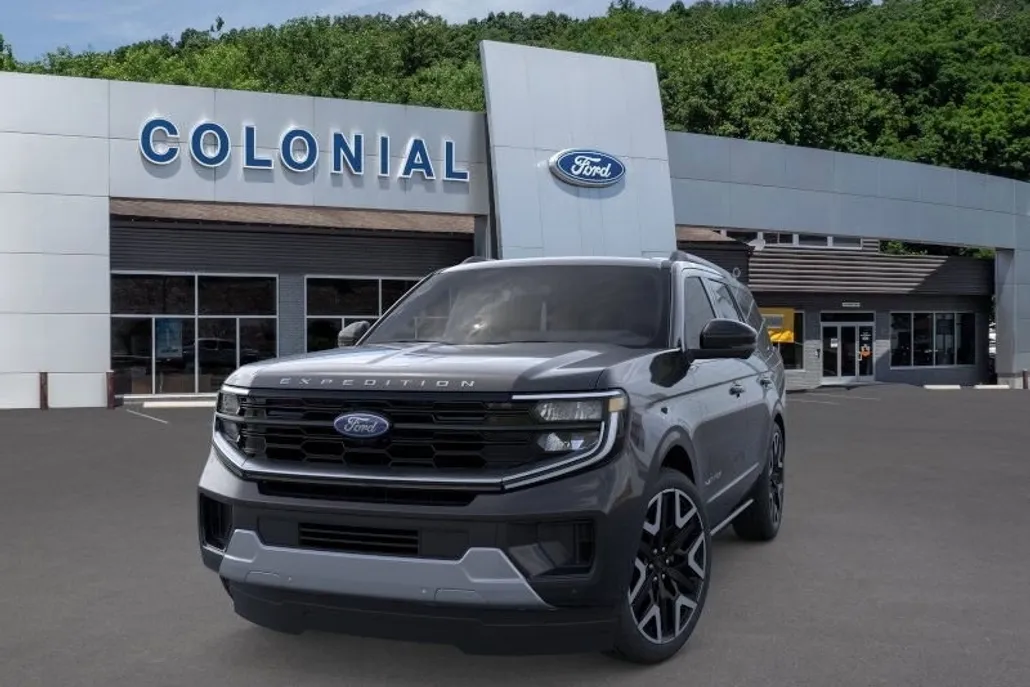 2025 Ford Expedition Platinum photo 1