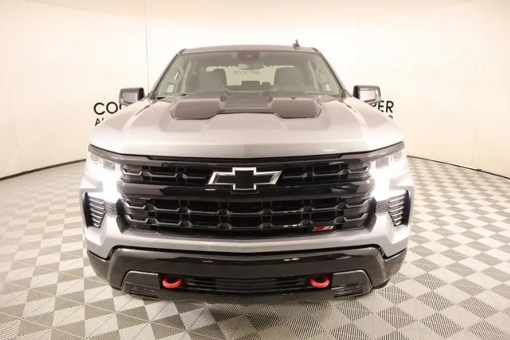 2023 Chevrolet Silverado 1500 LT Trail Boss photo 1