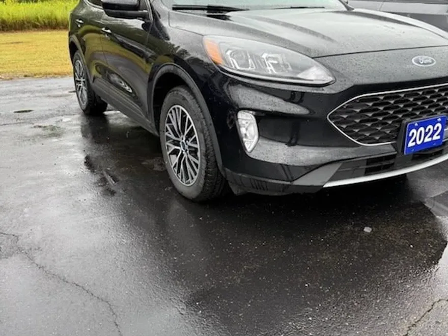 2022 Ford Escape Plug-In Hybrid SEL photo 1