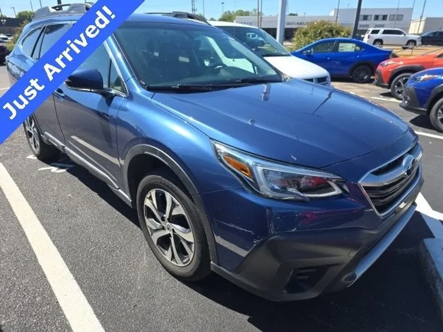 2020 Subaru Outback Limited photo 1