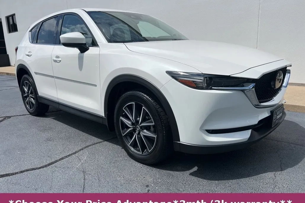 2017 Mazda CX-5 Grand Touring photo 1