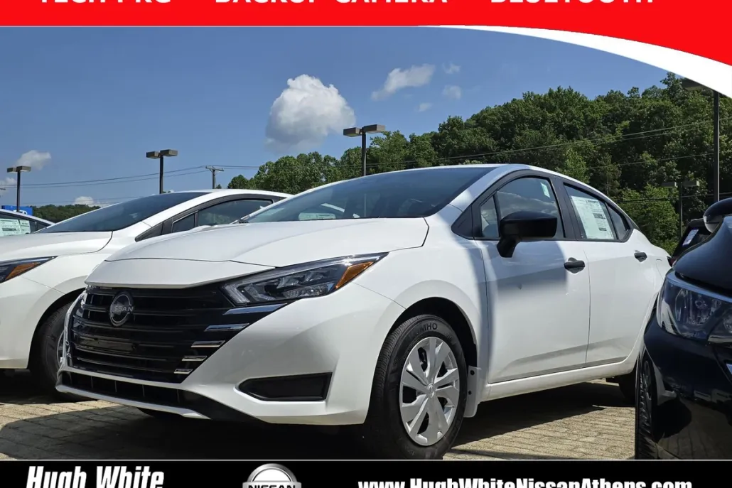 2025 Nissan Versa 1.6 S photo 1