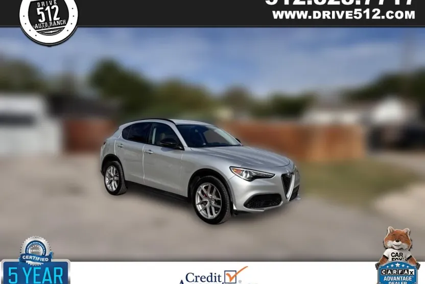 2018 Alfa Romeo Stelvio Sport photo 1