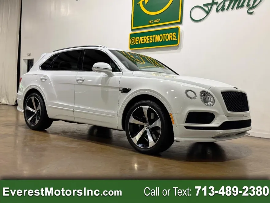 2019 Bentley Bentayga V8 photo 1