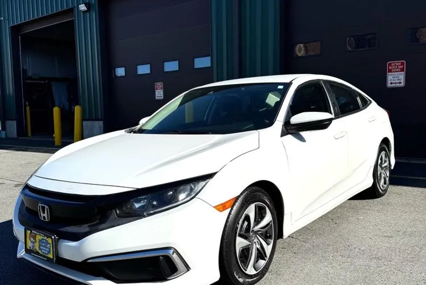 2021 Honda Civic LX photo 1