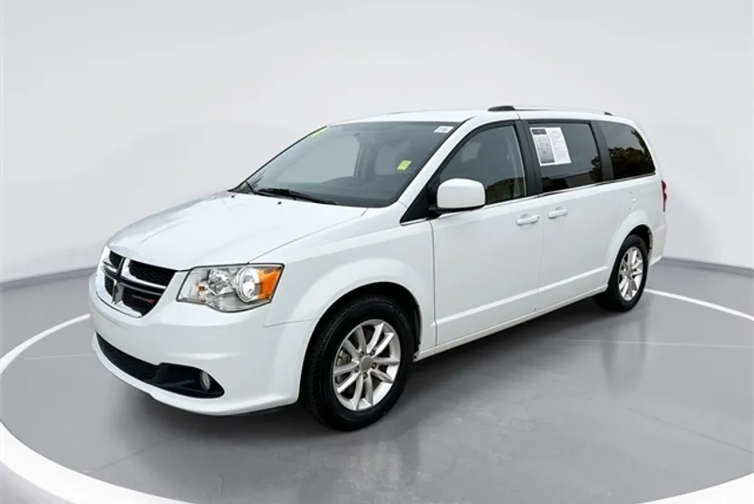 2018 Dodge Grand Caravan SXT photo 1