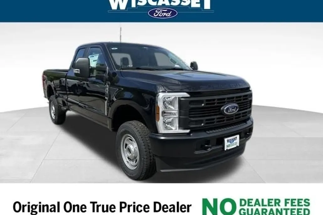 2025 Ford F-350 XL photo 1