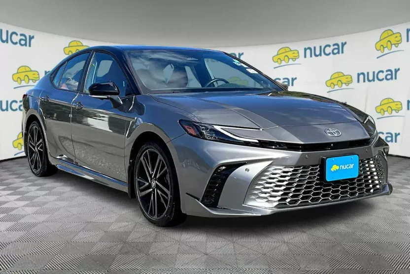 2025 Toyota Camry XSE photo 1
