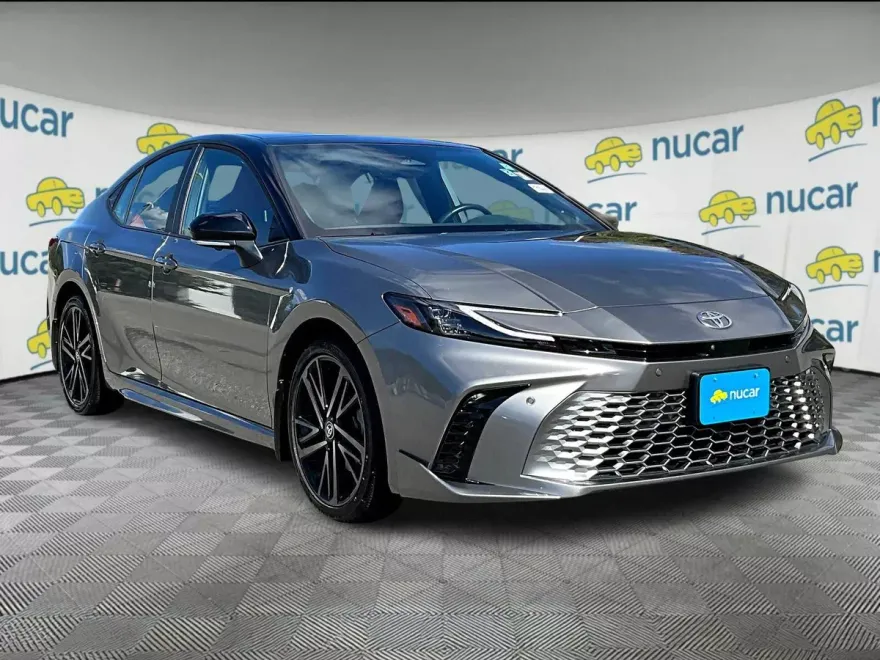 2025 Toyota Camry XSE photo 1