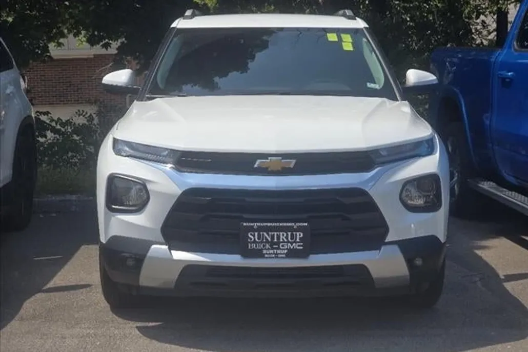 2023 Chevrolet Trailblazer LT photo 1