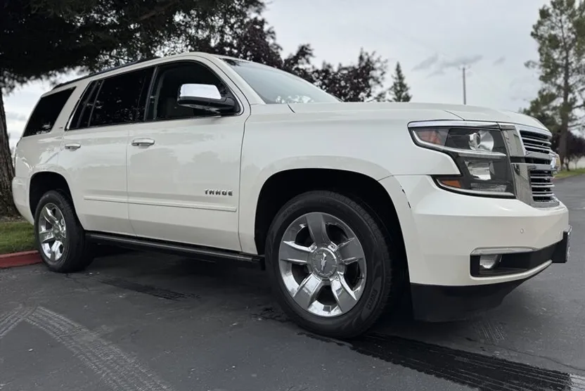 2015 Chevrolet Tahoe LTZ photo 1