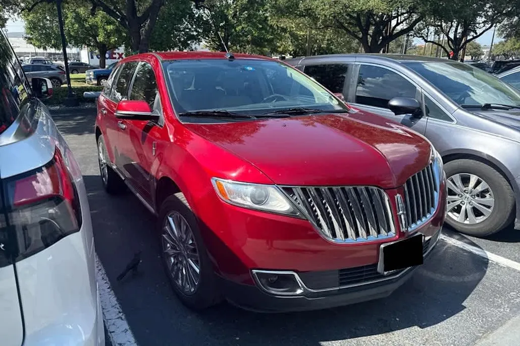 2013 Lincoln MKX photo 1