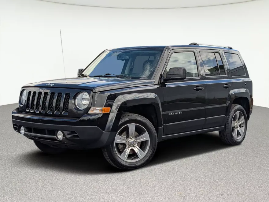2016 Jeep Patriot Latitude High Altitude photo 1