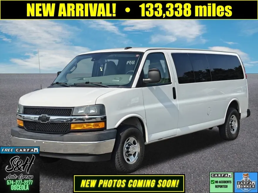 2020 Chevrolet Express 3500 LT photo 1